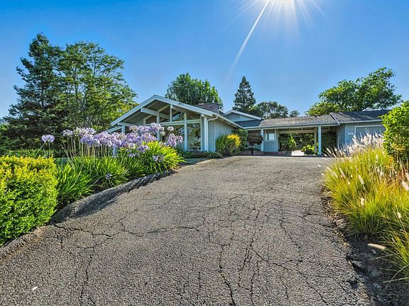 2nd image of 25850 Vinedo Ln