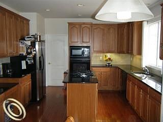 5th image of 25527 Dogwood Ln