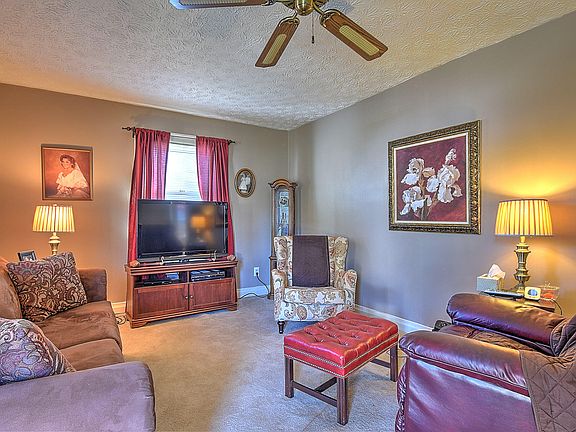 4th image of 2833 Ashley St