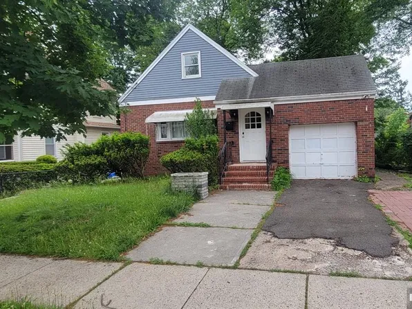 125 Reade St, Englewood, NJ 07631