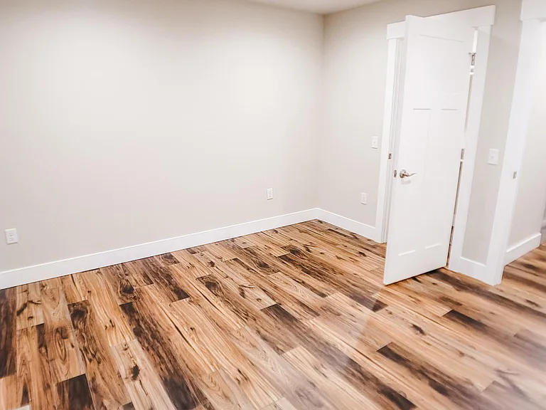 2220 Berryman Loop — Photo 40