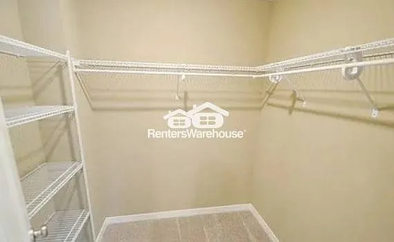 1305 Flag Ave N #2 — Photo 14