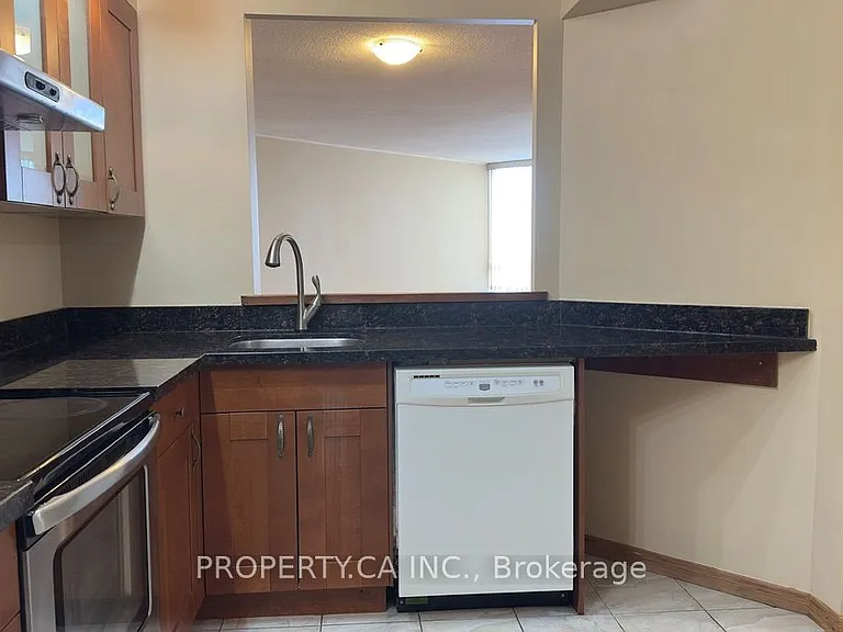 1131 Steeles Ave W #609 — Photo 6