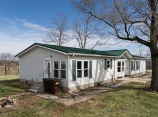 4137 Center Ridge Rd, De Mossville, KY 41033