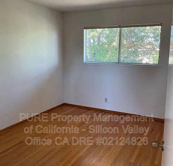 5655 Glen Haven Ct — Photo 17