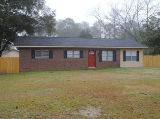 109 Luke Ct, Fitzgerald, GA 31750