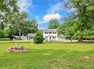 802 Lakeside Dr, Anderson, SC 29621