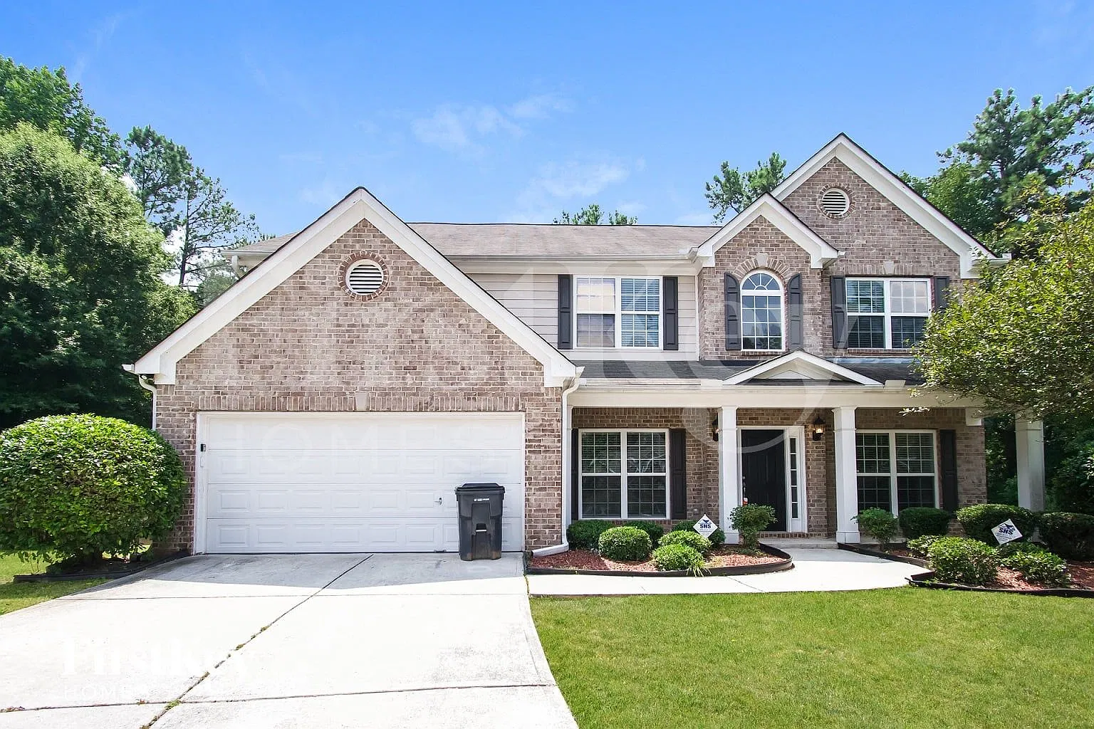 4 bed, 2.5 bath, 2807 sqft, $3,180 — Photo 1