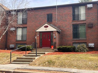 80L English Village Road UNIT 101, Manchester, NH, 03102