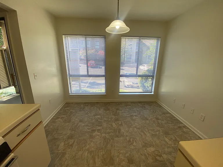 Princeton Circle West Apartments — Photo 66