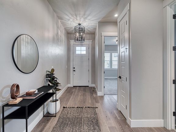 3rd image of 4687 S Abbot Way