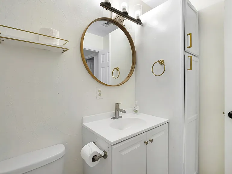 1324 Hancock St #A — Photo 19
