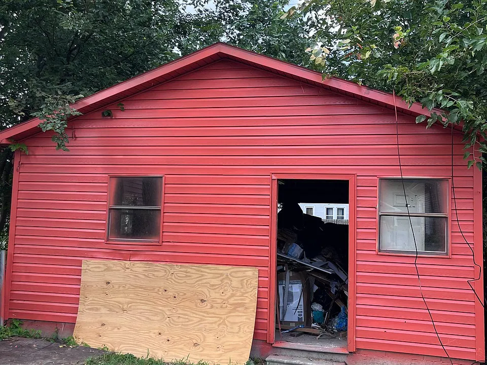 722 Jackson Ave