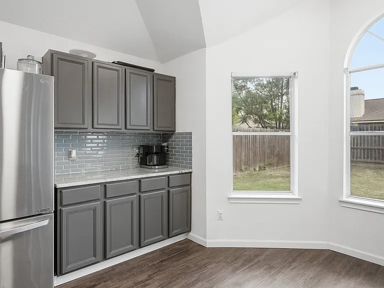 7218 Gingerberry Dr — Photo 11