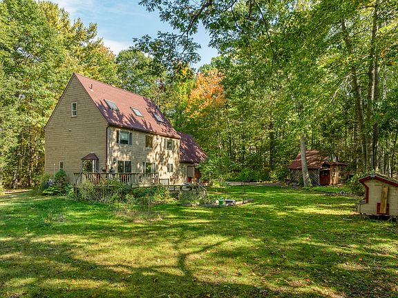 3rd image of 96 Timber Lane