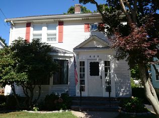 233 Weld St, West Roxbury, MA 02132