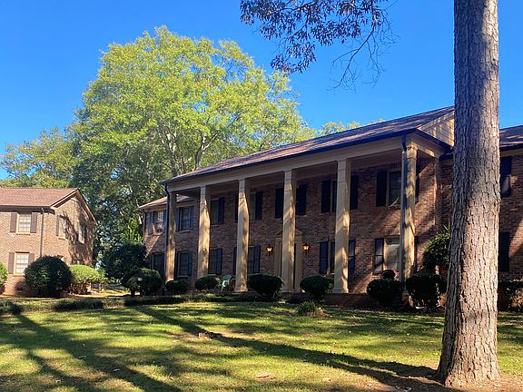 2nd image of 8938 University Dr