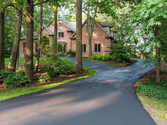 2nd image of 8458 Cedar Hills Dr