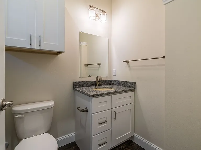 2407 Bois D Arc St — Photo 8