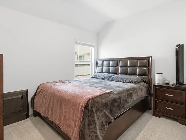 4714 Jasmine Heather Ln — Photo 15