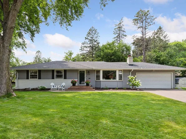 414 Kresse Cir, Hopkins, MN 55343