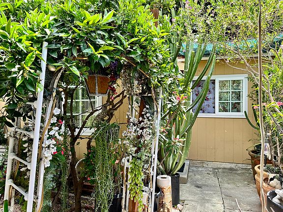 3rd image of 5030 Lemon Grove Ave #1/2