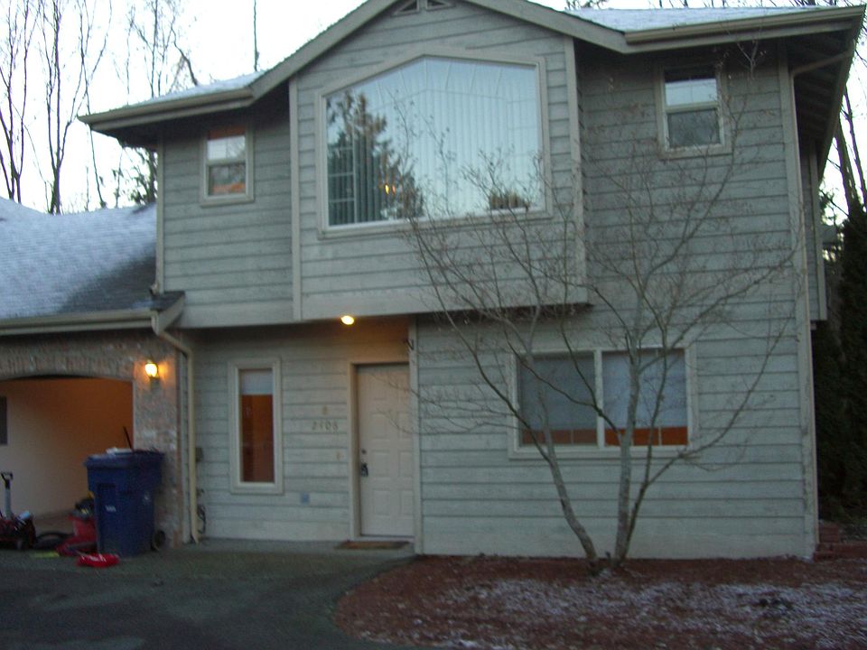 1st image of 2406 99th Ave NE #B
