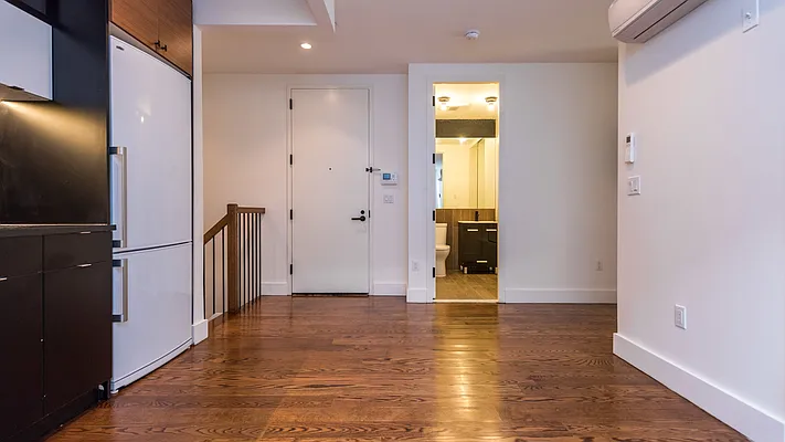 Rented by Nooklyn NYC LLC | media 35