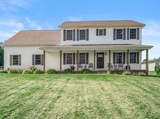 499 Carroll Eastern Rd NE, Lancaster, OH 43130