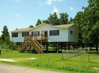 111 Reynold St, Montegut, LA 70377