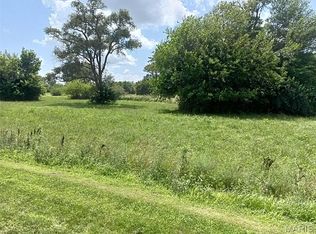 185 Montgomery St, Nokomis, IL