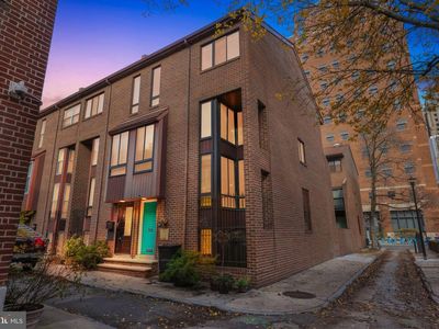 919 Latimer St, Philadelphia, PA, 19107