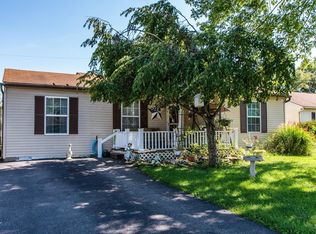 124 Hathaway Rd, West Jefferson, OH 43162