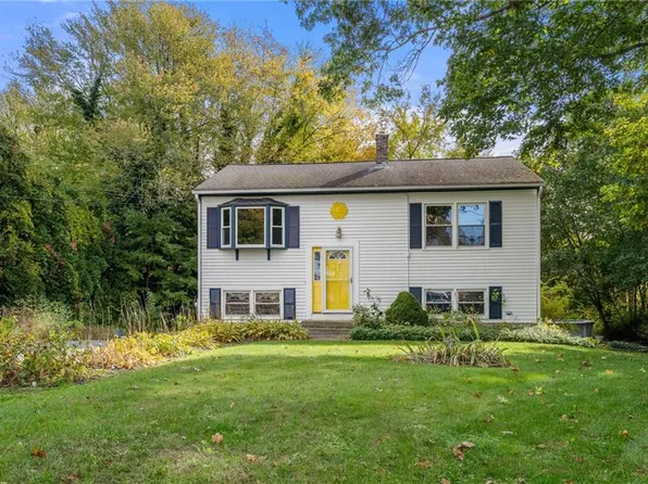 193 Canal St, Westerly, RI 02891