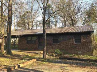177 Townhouse St, Clinton, AR 72031