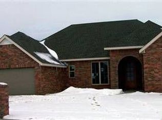409 N Parkhill Loop, Bartlesville, OK 74006