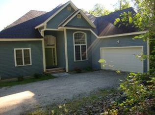 103 Deacon Willey, Campton, NH 03223