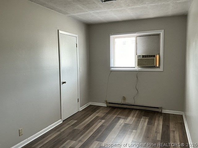 1st image of 718 N Main St #B