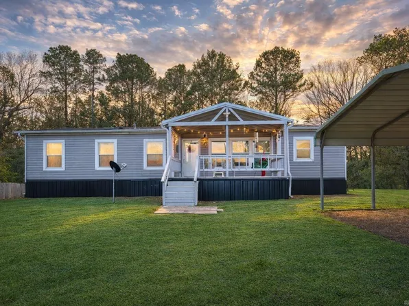 132 E Robinson Rd, De Queen, AR 71832