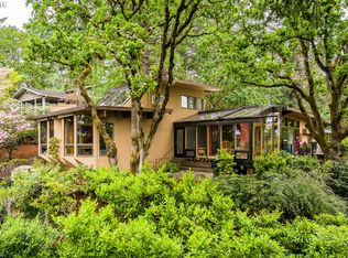 2835 Capital Dr, Eugene, OR 97403