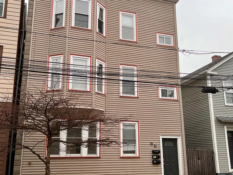 21 Kenyon St #1 — Photo 19