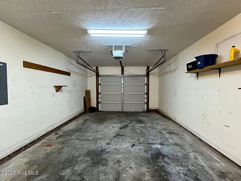 477 Northwoods Dr — Photo 25