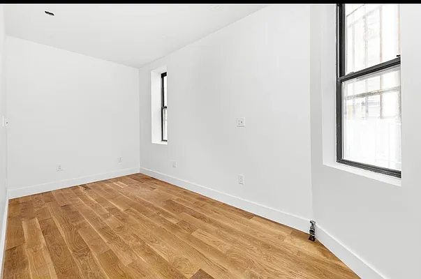 Rented by Corcoran | media 12