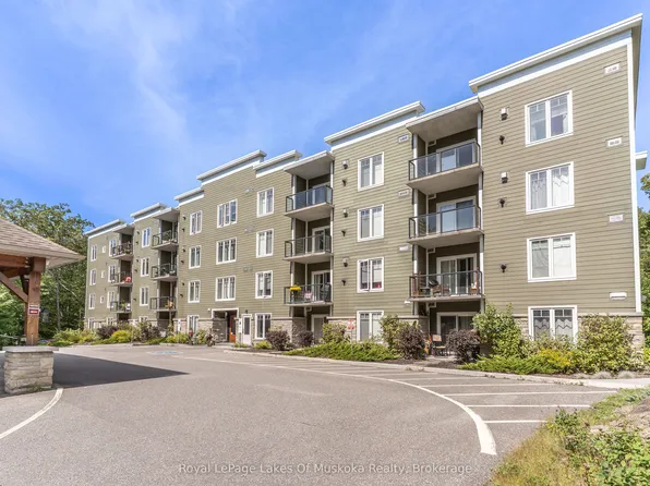 391 James St W #403, Gravenhurst, ON P1P 0A5