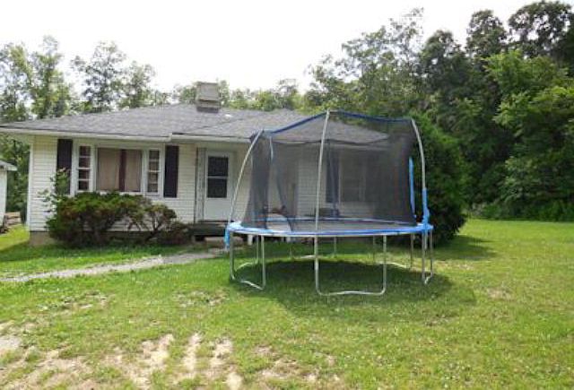 1st image of 7501 Blain Hwy