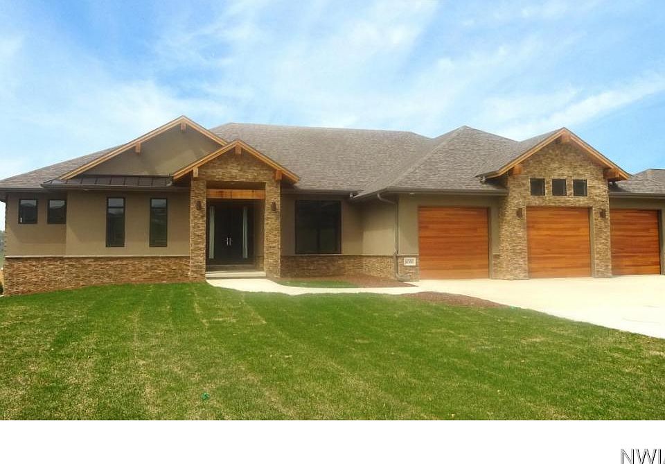 1st image of 6560 Palm Valley