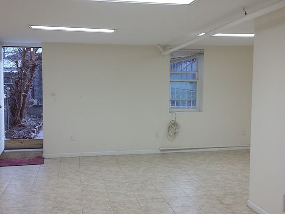 4th image of 4032 Aske St #2