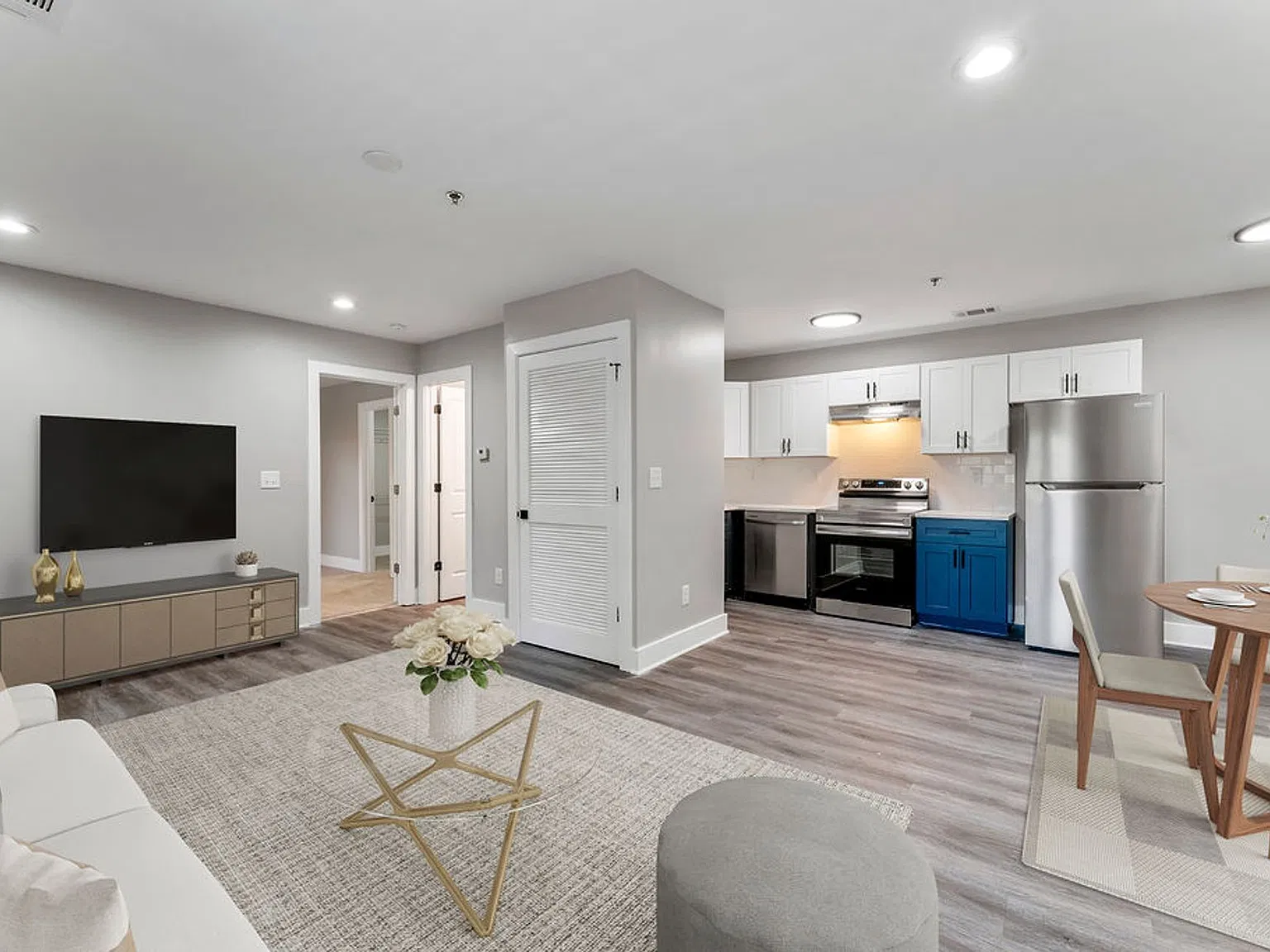 Woodbriar Management — Photo 1