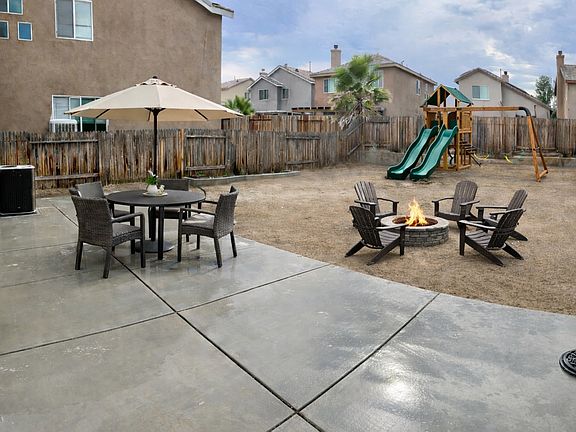 5th image of 15256 Sunbeam Ct