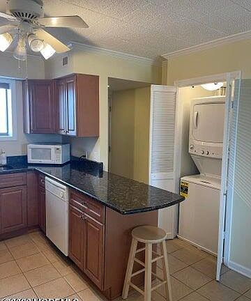 3rd image of 51 Hiering Ave APT B-16